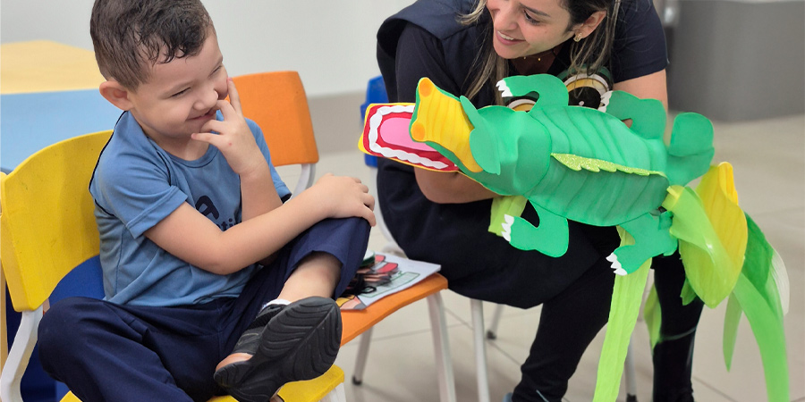 Como brincadeiras em áreas externas afetam a aprendizagem